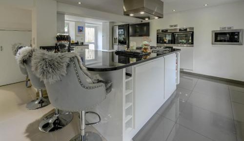 Three-Bedroom Cottage