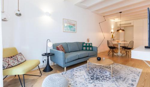 Apartment with Balcony