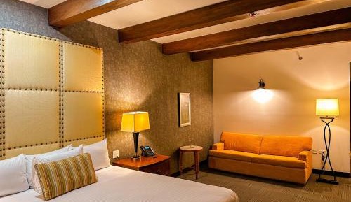 Queen Room