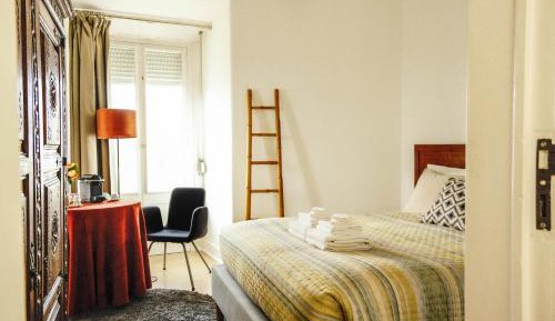 Suite with City View