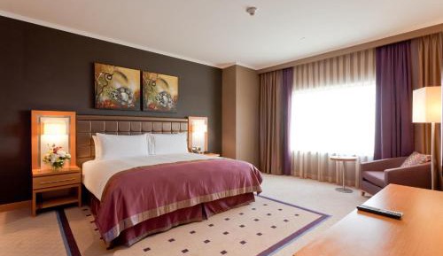 Deluxe King Room