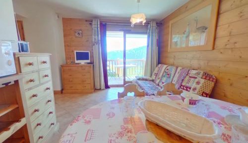 Apartment (4 Adults)