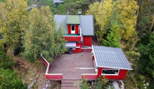 Four-Bedroom Holiday Home