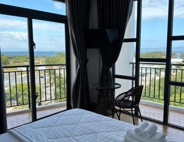 Double Room with Balcony and Sea View