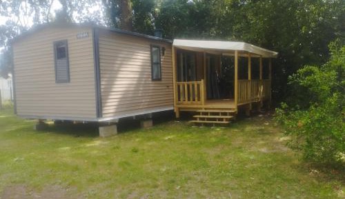 Mobile Home (3 bedrooms)
