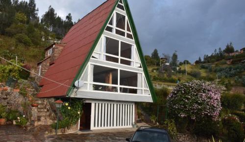 Double or Twin Room with Private Bathroom