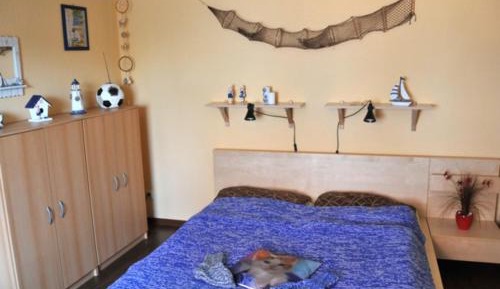 Studio Apartment with Terrace