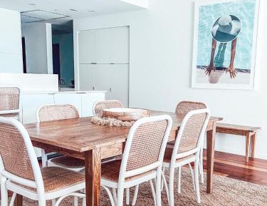 Three-Bedroom Apt with Direct Beach Access