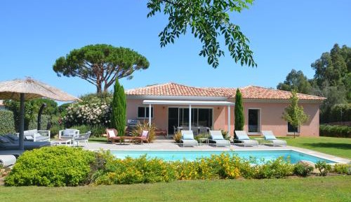 Villa Master Suite - Private Pool