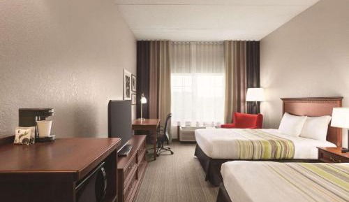 Standard Queen Room with Two Queen Beds