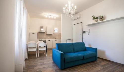 One-Bedroom Apartment - Annex