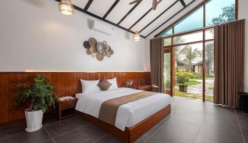 King Room with Garden View