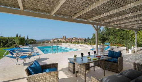 Five-Bedroom Villa