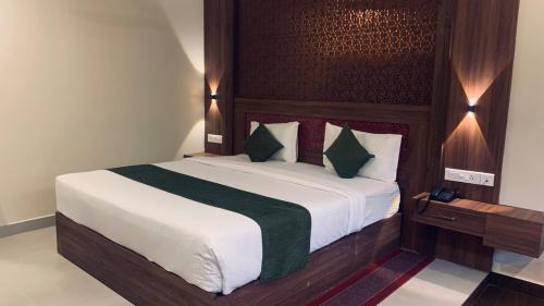 King Room with Garden View