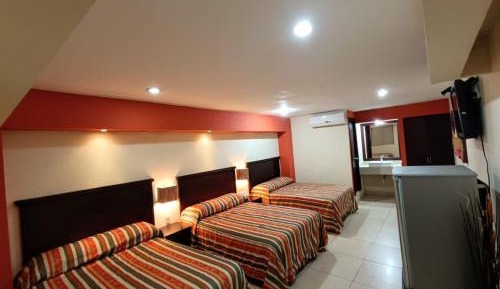 Comfort Triple Room