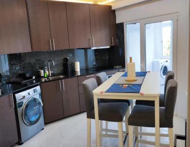 Single Room with Private Bathroom