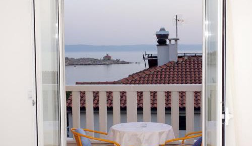 Studio with Terrace