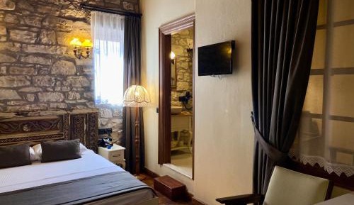 Small Double Room