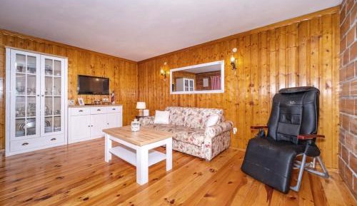 Two-Bedroom Holiday Home