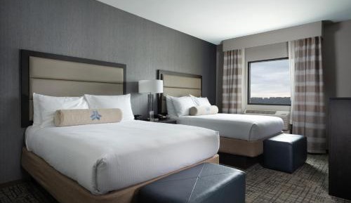 Standard Queen Room with Two Queen Beds