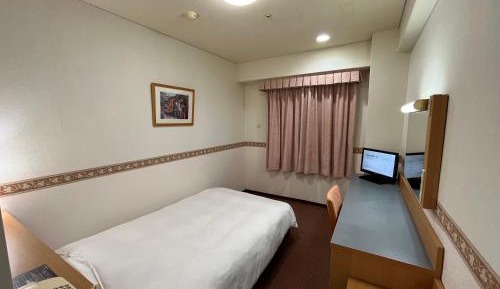 Single Room with Additional Amenities - Non-Smoking