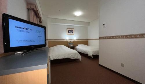 Twin Room - Non-Smoking