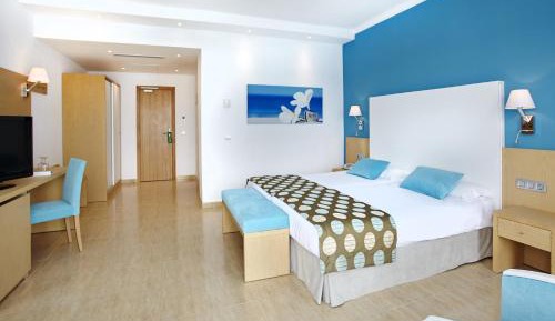 Superior Twin Room with Sea View