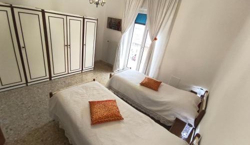 Large Twin Room