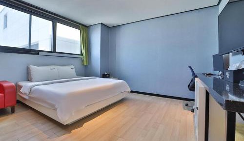 Standard Double Room - No Parking
