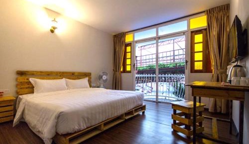 King Room with Balcony