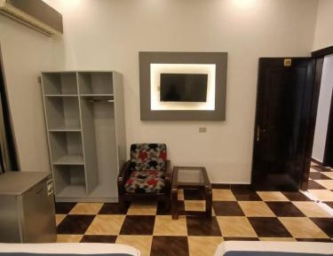 Single Room with Private Bathroom