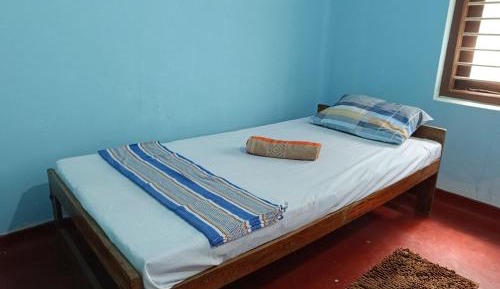 Single Room with Shared Bathroom