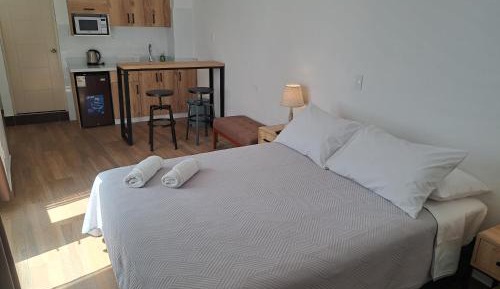 One-Bedroom Apartment - Non-Smoking