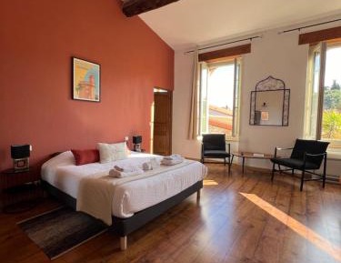 Suite with Garden View