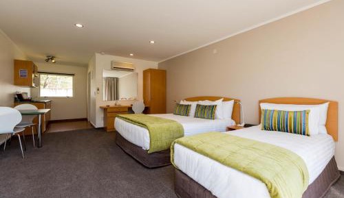 Executive Studio with Spa Bath 