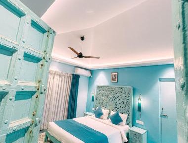 King Room with Lake View