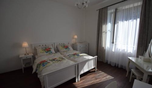 Twin Room with Bathroom