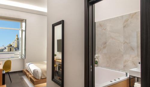 Suite with Spa Bath