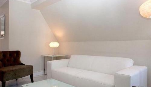 Grand Apartment