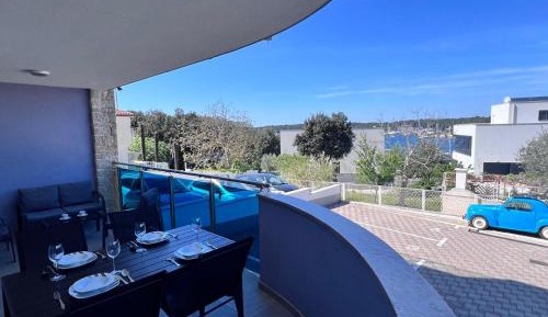 Apartment with Sea View