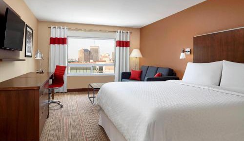 Guest Room, 1 King