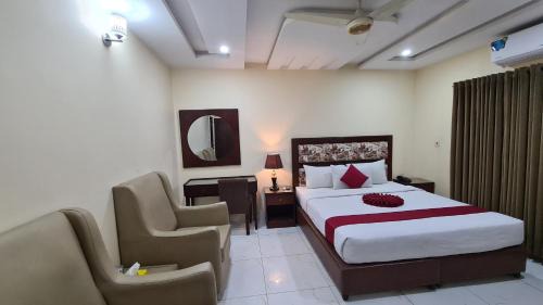 Superior King Room