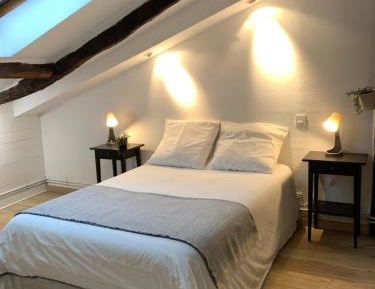 Double Room with Private External Bathroom