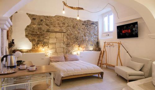 Luxury Triple Room