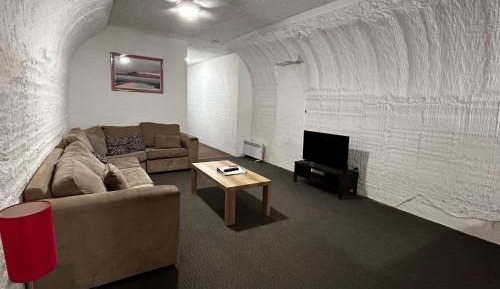 King Two-Bedroom Apartment