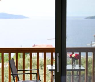 Studio with Sea View