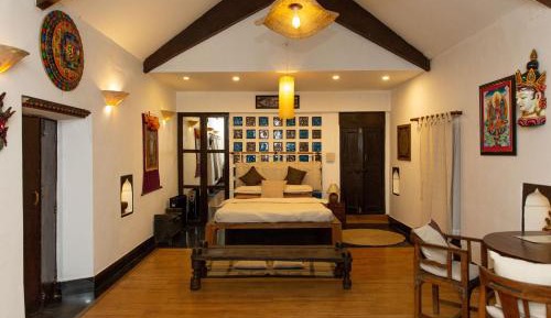 Deluxe Double Room with Balcony