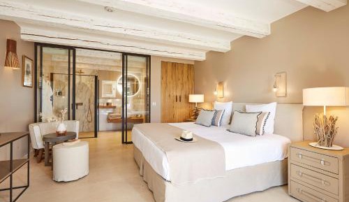 Elegance Double Room