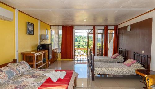 Quadruple Room with Sea View