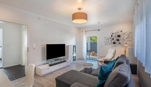 Superior One-Bedroom Apartment